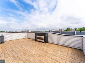 7474 Backett Wood Terrace, Mclean VA 22102