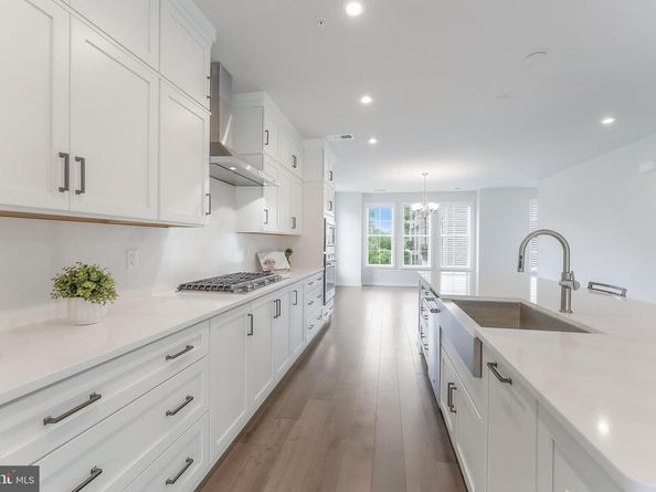 7474 Backett Wood Terrace, Mclean VA 22102
