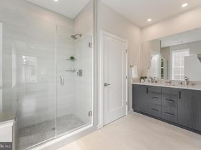 7474 Backett Wood Terrace, Mclean VA 22102