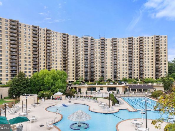 205 Yoakum Parkway 210, Alexandria VA 22304