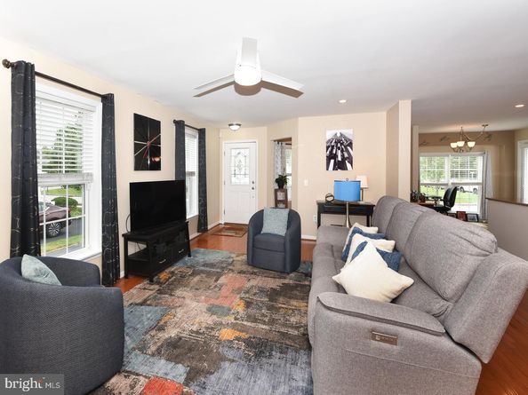 403 Azalea Drive, Blue Bell PA 19422