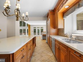 8805 Mary Mead Court, Potomac MD 20854