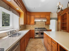 8805 Mary Mead Court, Potomac MD 20854