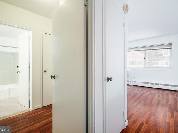 2101 Chestnut Street 614, Philadelphia PA 19103