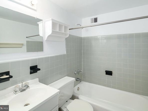 2101 Chestnut Street 614, Philadelphia PA 19103