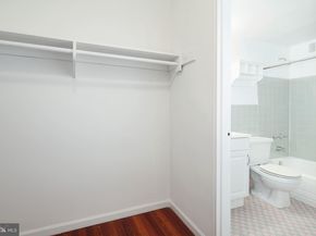2101 Chestnut Street 614, Philadelphia PA 19103