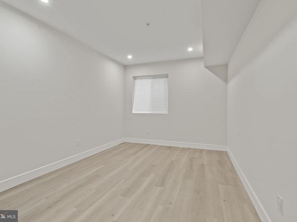 1215 Shackamaxon Street, Philadelphia PA 19125