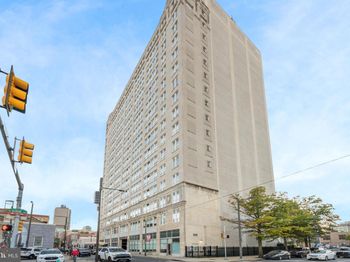 1100 Vine Street