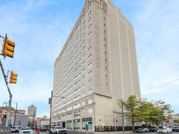 1100 Vine Street P211, Philadelphia PA 19107