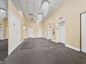 1100 Vine Street P211, Philadelphia PA 19107