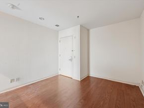 1100 Vine Street P211, Philadelphia PA 19107