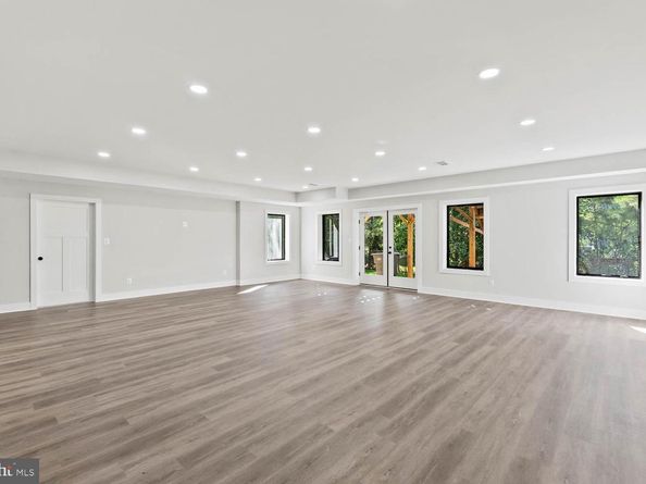6449 Orland Street, Falls Church VA 22043