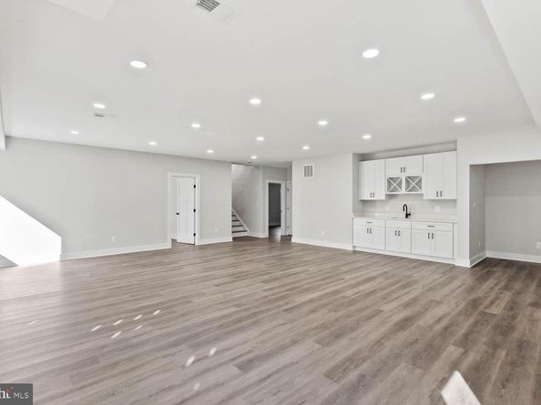 6449 Orland Street, Falls Church VA 22043