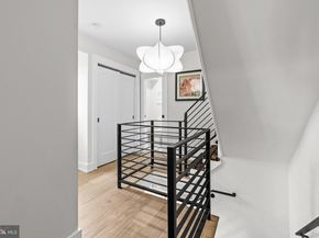 321 S Fawn Street, Philadelphia PA 19107
