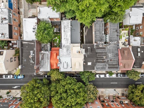 321 S Fawn Street, Philadelphia PA 19107