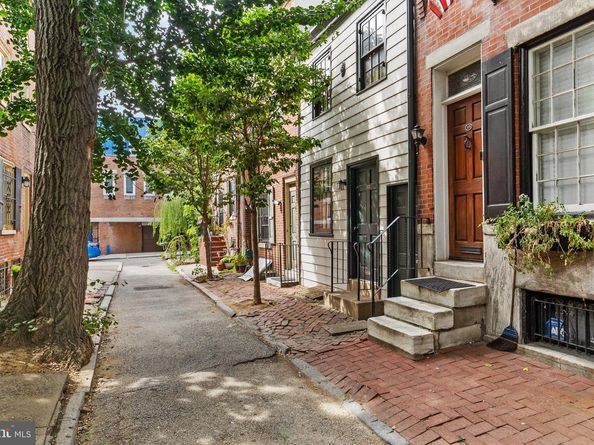 321 S Fawn Street, Philadelphia PA 19107