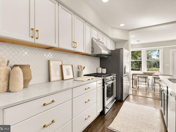 3727 18TH Street NE, Washington DC 20018