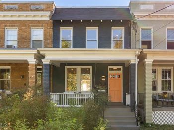 3727 18TH Street NE