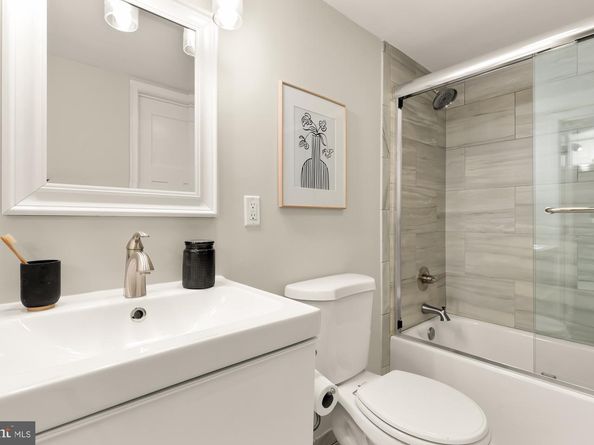 3727 18TH Street NE, Washington DC 20018