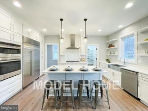 207 Patrick Street SW, Vienna VA 22180
