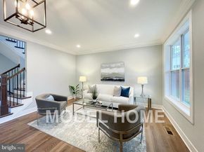 207 Patrick Street SW, Vienna VA 22180