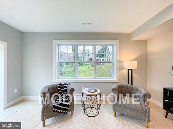 207 Patrick Street SW, Vienna VA 22180