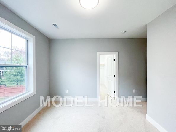 207 Patrick Street SW, Vienna VA 22180