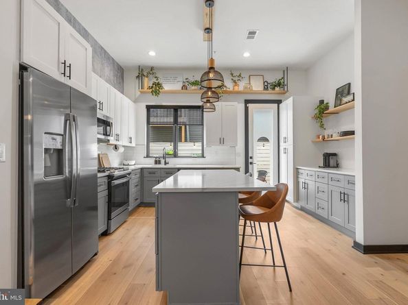 2223 N Hope Street, Philadelphia PA 19133
