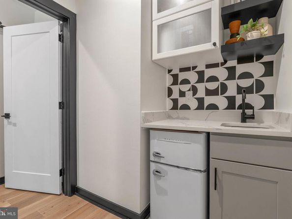 2223 N Hope Street, Philadelphia PA 19133