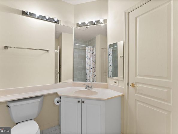 12919 Alton Square 117, Herndon VA 20170