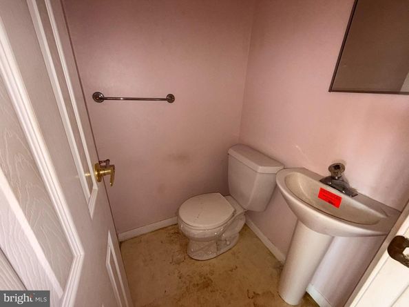 12706 Hollins Road, Philadelphia PA 19154