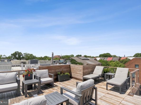 422 N Union Street, Alexandria VA 22314