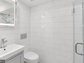 422 N Union Street, Alexandria VA 22314