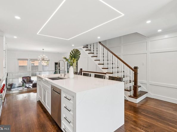 422 N Union Street, Alexandria VA 22314