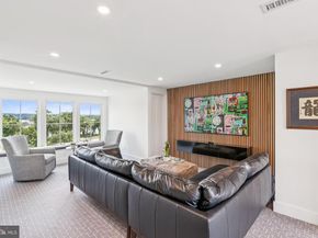 422 N Union Street, Alexandria VA 22314