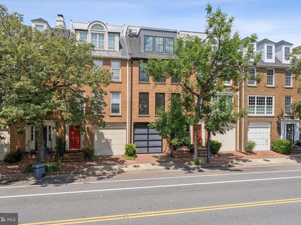 422 N Union Street, Alexandria VA 22314