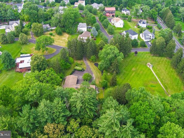 1255 Valley Hill Trail, Churchville PA 18966