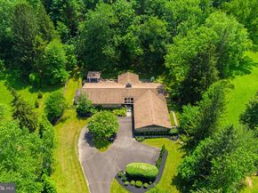 1255 Valley Hill Trail, Churchville PA 18966