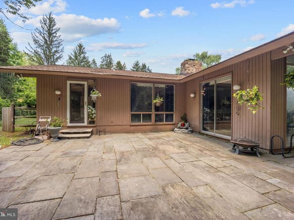 1255 Valley Hill Trail, Churchville PA 18966