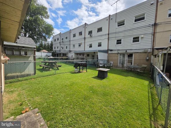 4208 Greenmount Road, Philadelphia PA 19154