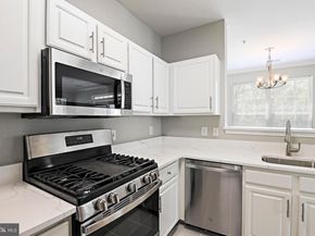 13116 Marcey Creek Road 13116, Herndon VA 20171