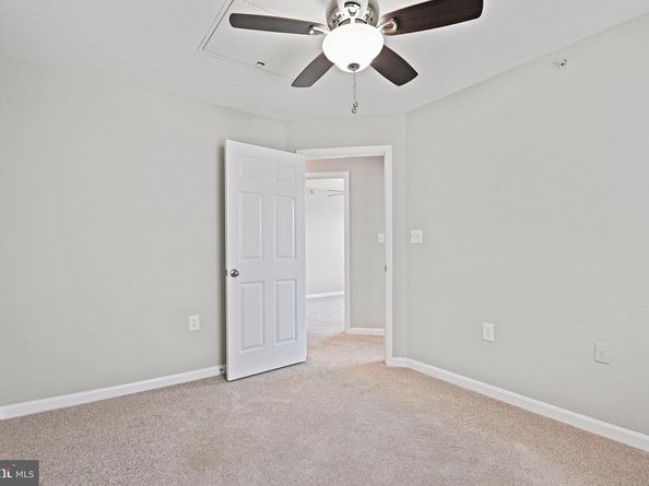 13116 Marcey Creek Road 13116, Herndon VA 20171