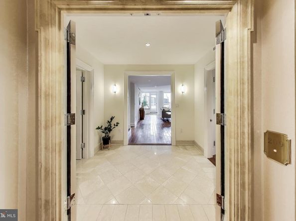 3030 K Street NW 209, Washington DC 20007