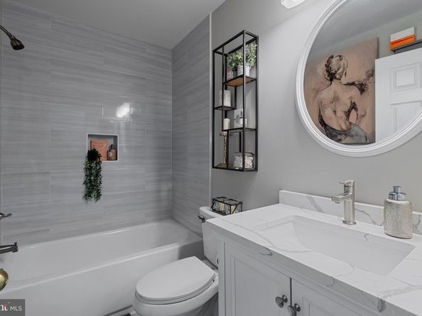 5804 Summers Grove Road, Alexandria VA 22304