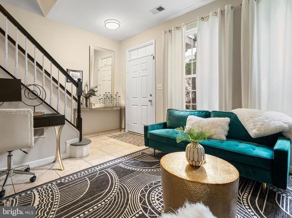 5804 Summers Grove Road, Alexandria VA 22304