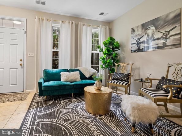 5804 Summers Grove Road, Alexandria VA 22304