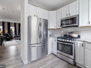 5804 Summers Grove Road, Alexandria VA 22304