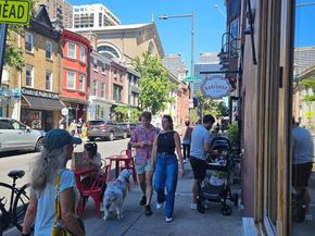 2040 Latimer Street, Philadelphia PA 19103