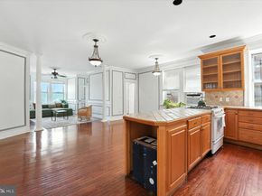 851 John F. Kennedy Boulevard E E1, Weehawken NJ 07086