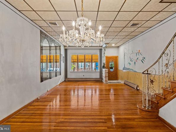 2320 S 10TH Street, Philadelphia PA 19148